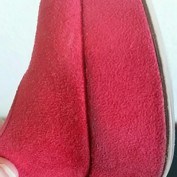 🚫DONATED🚫 4" Red Suede High Heels - Picture 4 of 4